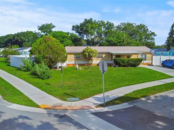 8210 68th Way N, Pinellas Park, FL 33781