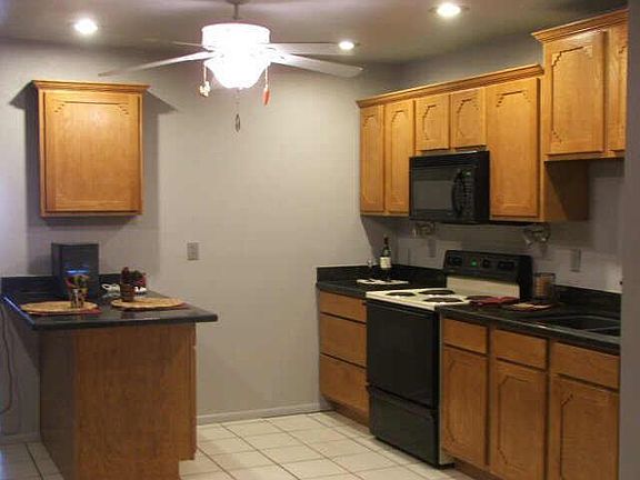 5th image of 2641 E Captain Dreyfus Avenue