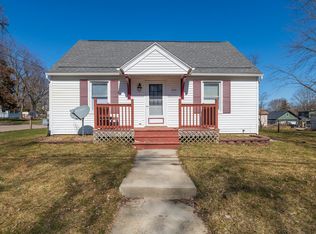 608 W Van Hoesen Blvd, Portage, MI 49024