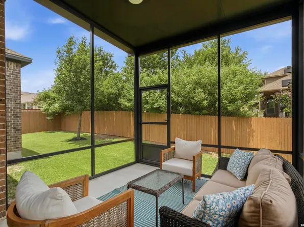 9807 Monken, Boerne, TX 78006