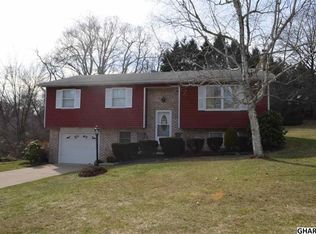 521 Lavina Dr, Mechanicsburg, PA 17055