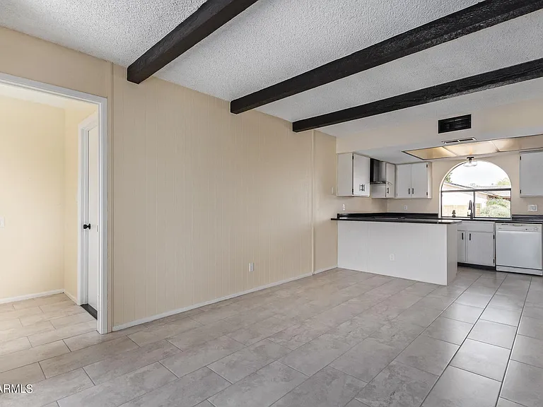 3917 W Juniper Ave — Photo 16