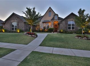 1305 NW 188th St, Edmond, OK 73012