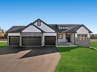 21207 Tippecanoe St NE, East Bethel, MN 55011