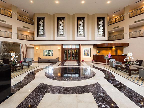 4th image of 19101 Mystic Pointe Dr APT 801