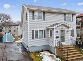 29 Fownes St, Moncton, NB E1E 3N2