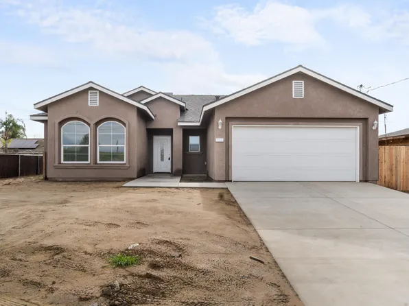 212 E Nebraska Avenue, Dinuba, CA 93618