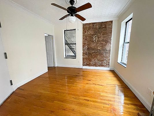 2nd image of 34 Downing St APT 1