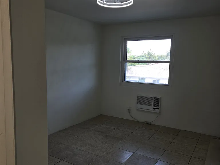 3211 SW 44th St #211 — Photo 17