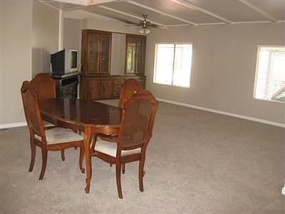 4th image of 20 Seabrook St #20