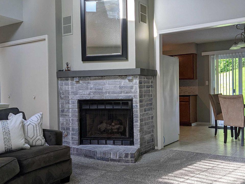 1st image of 2715 Eaton St