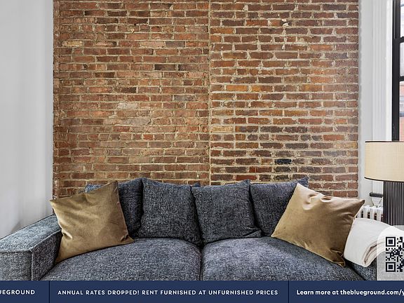 3rd image of 246 Mott St APT 8