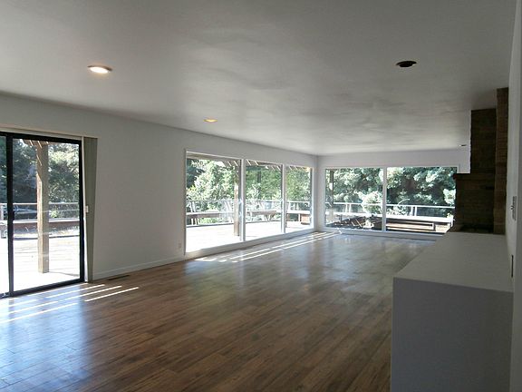 2nd image of 32601 Mill Creek Dr