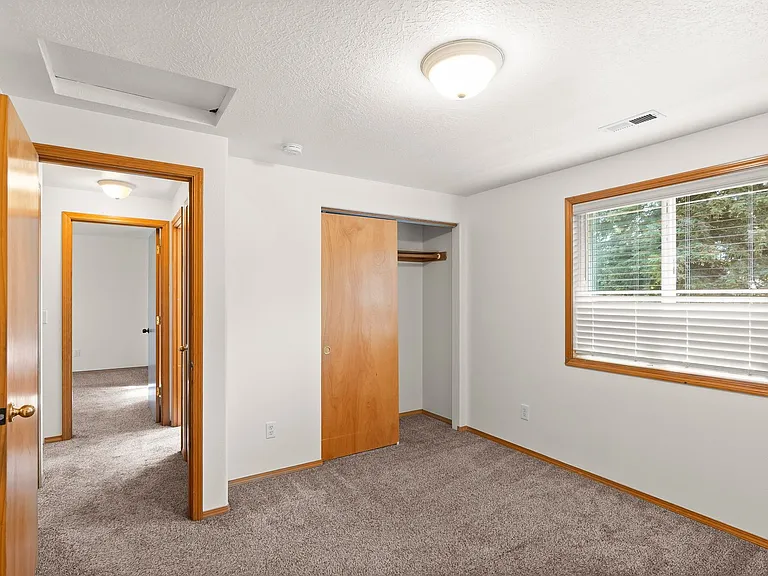 6032 SE Reedway St — Photo 17