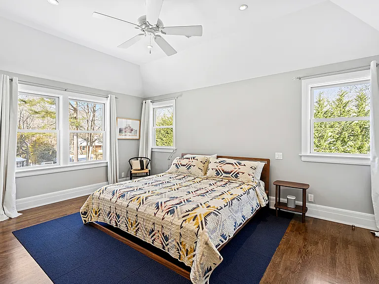 134 Montauk Hwy #A — Photo 8