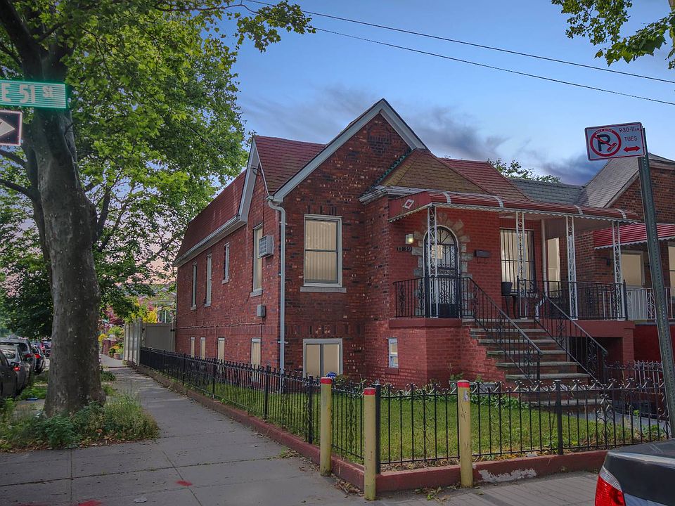 1st image of 1339 E 51st St