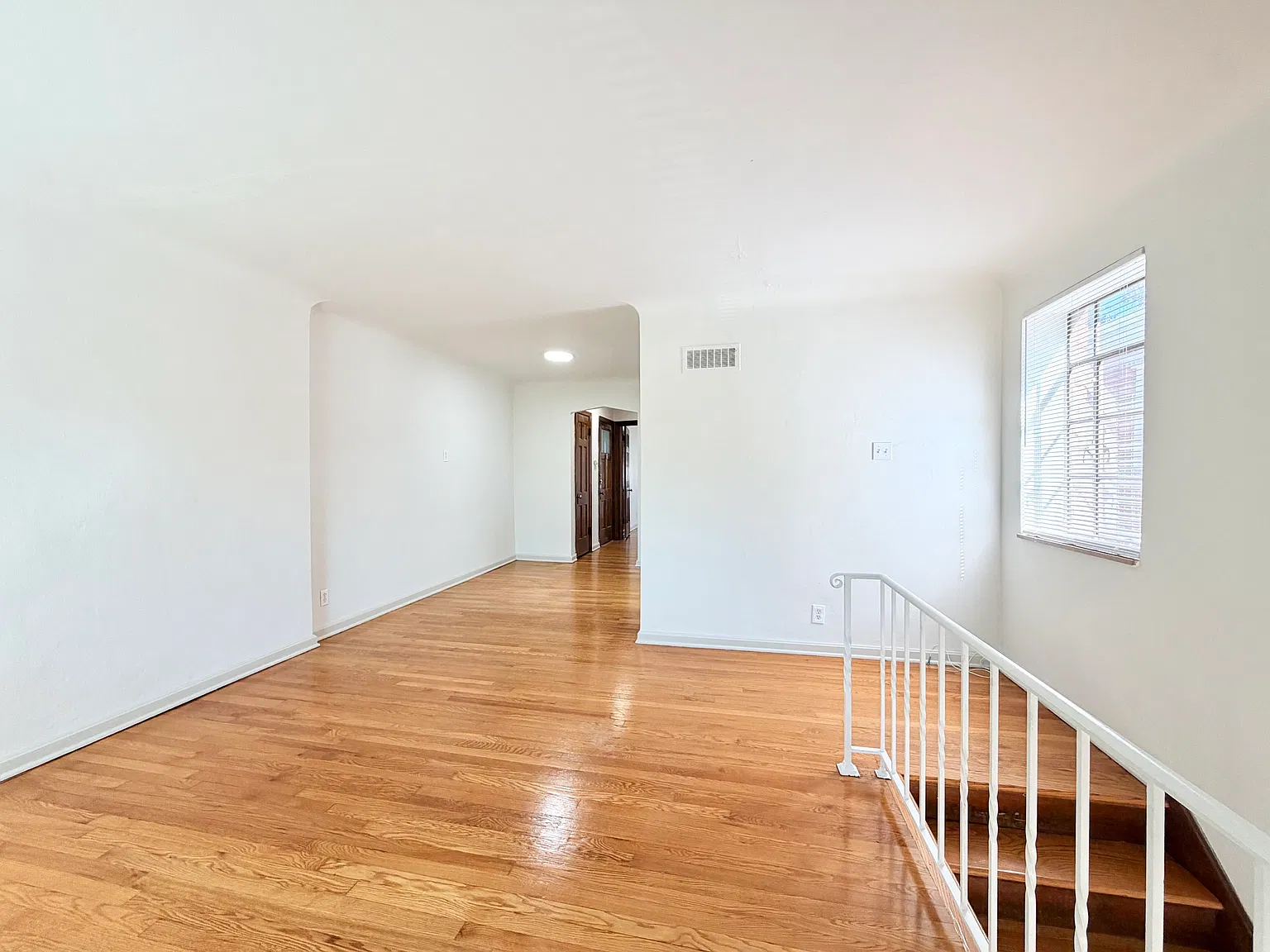 1 bed, 800 sqft, $1,025 — Photo 2