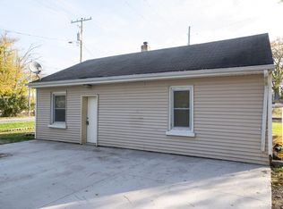 1467 Wilson Ave SW, Cedar Rapids, IA 52404