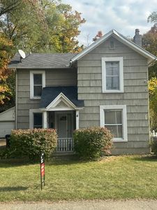 121 Maple St, Grass Lake, MI, 49240