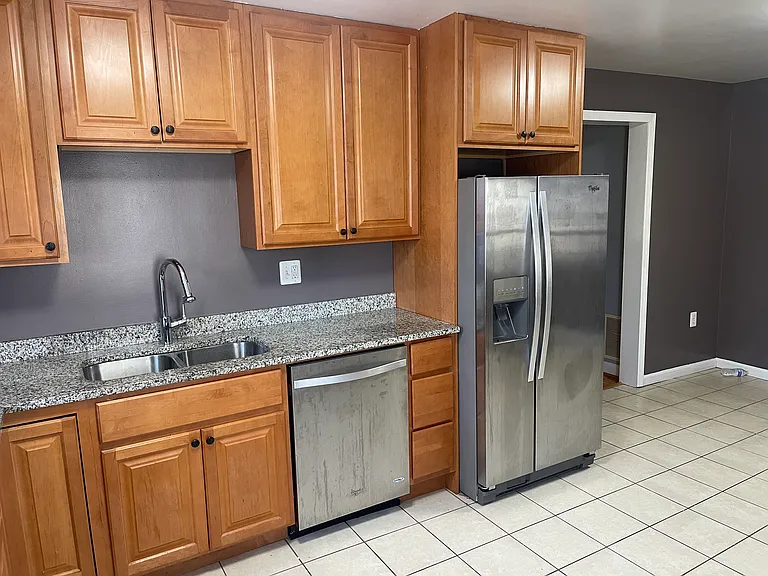 6464 Beechfield Ave — Photo 20