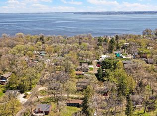 148 Oakwood Avenue, Edgerton, WI 53534
