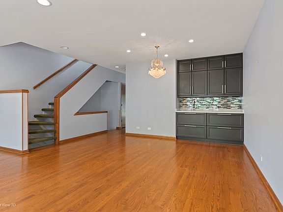 3rd image of 331 S Grove Ave