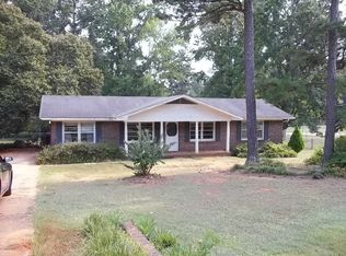 901 Andrews Rd, Opelika, AL 36801