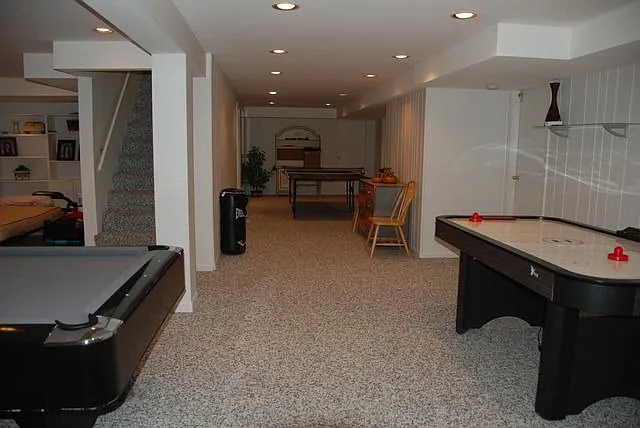 4124 Oaksbury Ln photo 1