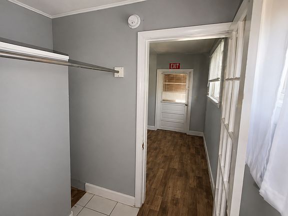3rd image of 12 Autumn St #2