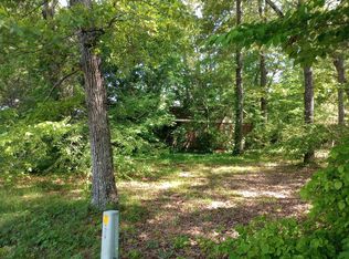 71 Oakwood Ln, Tullahoma, TN 37388