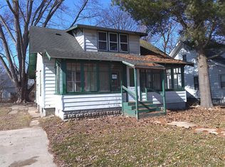 325 S Lincoln Ave, Three Rivers, MI 49093