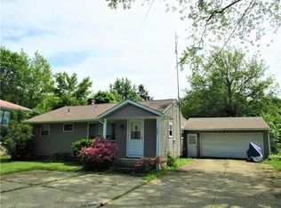 304 Howland Wilson Rd NE, Warren, OH 44484