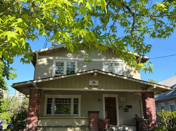 202 NW 15th St APT 5, Corvallis, OR 97330