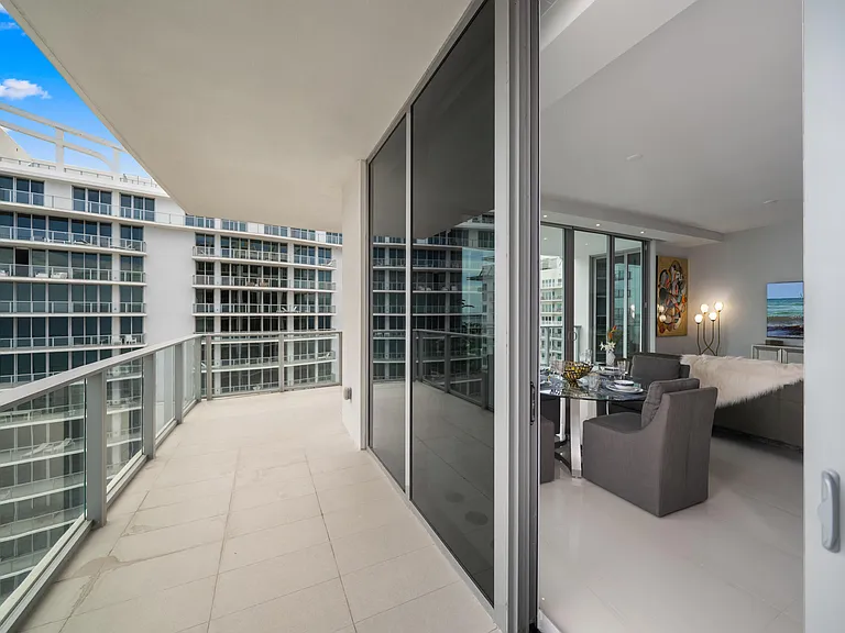 3100 N Ocean Dr #H-1608 — Photo 189