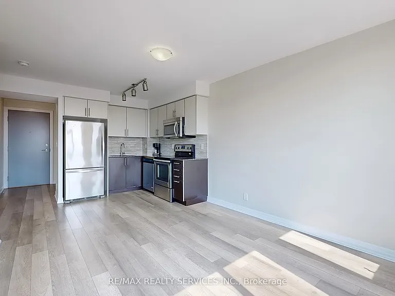 80 Esther Lorrie Dr #415 — Photo 11