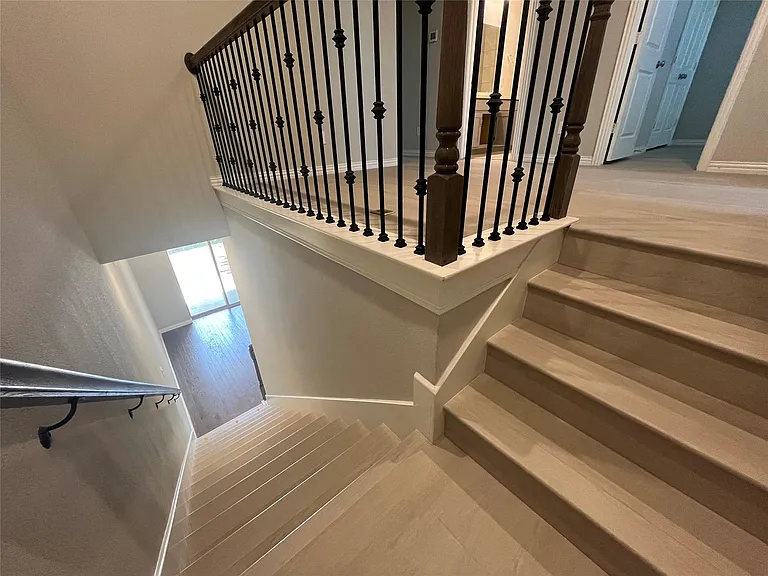 8266 Primrose Way — Photo 9