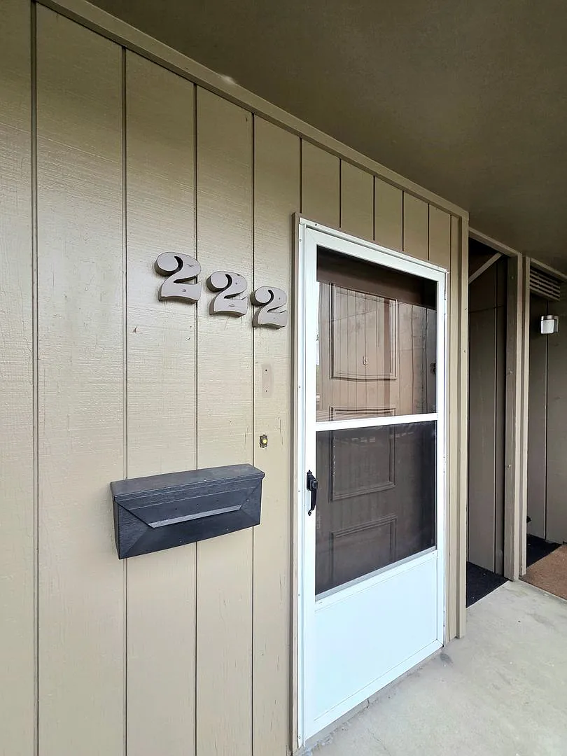 407 Oregon St. #222 (Westridge HOA) — Photo 3
