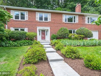 3222 Patrick Henry Dr, Falls Church, VA, 22044