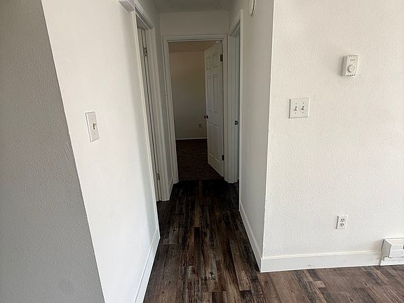 4th image of 3842 Hawthorne Rd