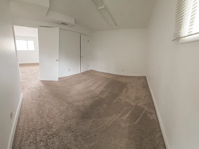 2222 E 6525 S — Photo 24