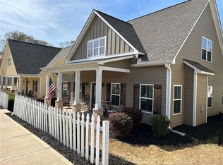 207 Tan Yard Rd, Social Circle, GA 30025