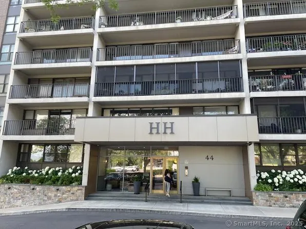 44 Strawberry Hill Avenue APT 6A, Stamford, CT 06902