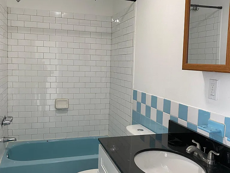 465 E Girard Ave #3 — Photo 2