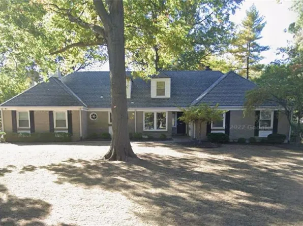 3901 W 57th St, Fairway, KS 66205