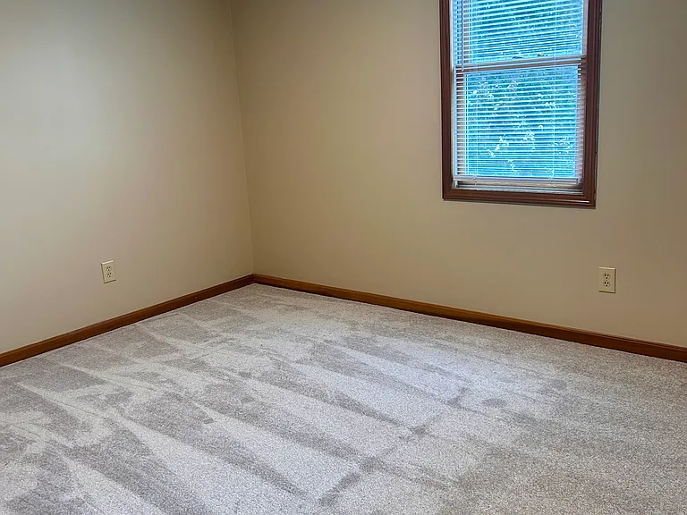 1046 Mindy Ln #3 — Photo 7