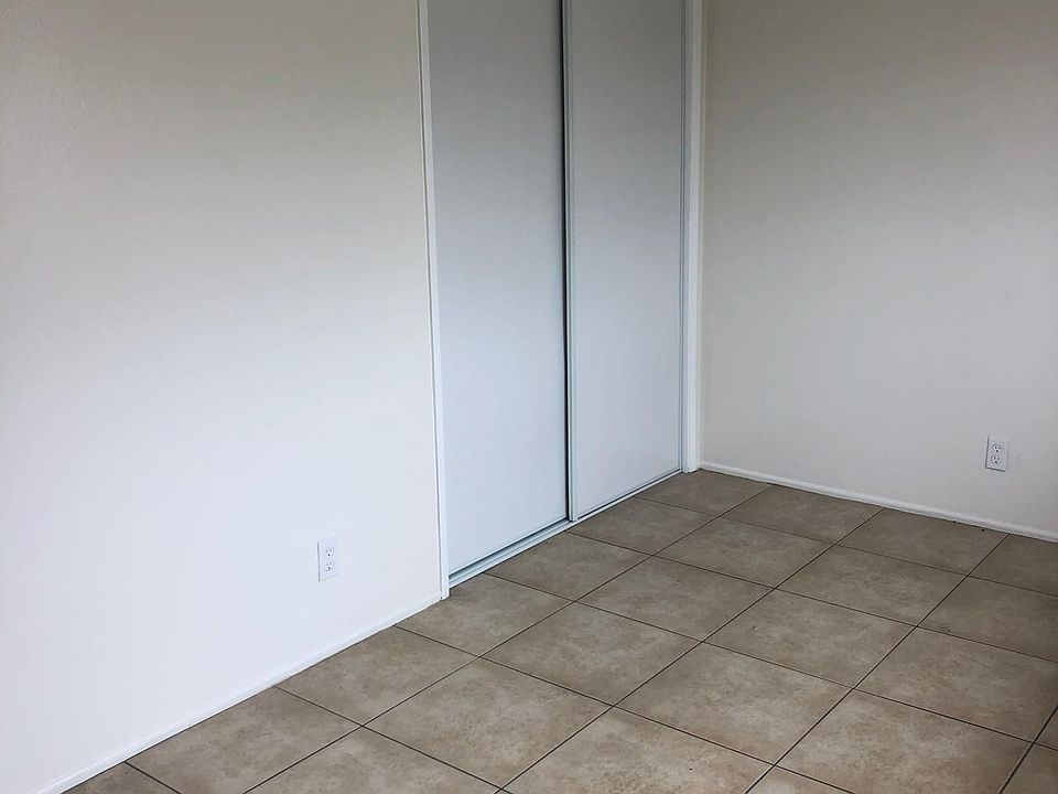 2nd image of 7912 Newlin Ave #B