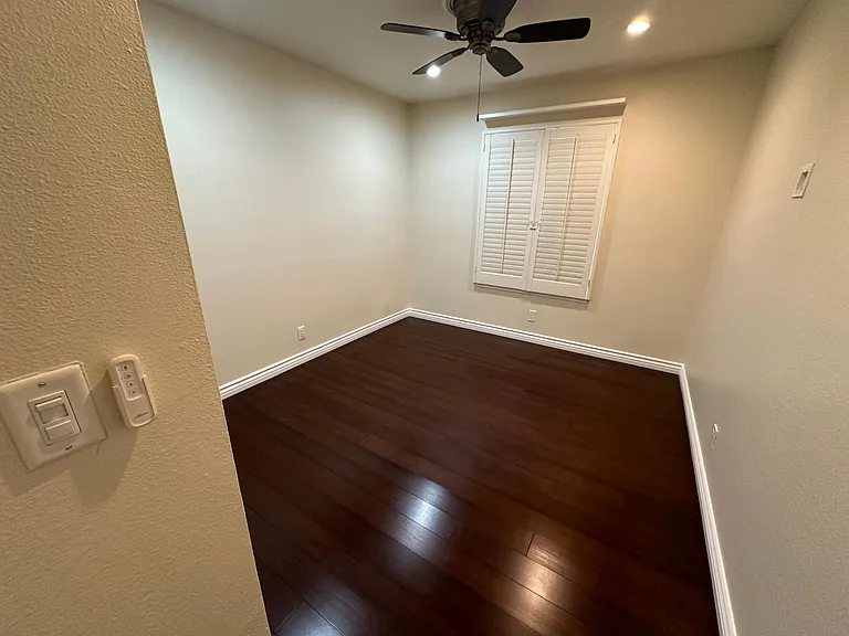 73809 Krug Ave — Photo 5