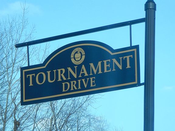 5th image of 62775 Tournament Dr