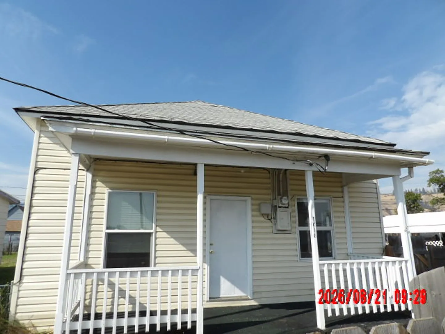 2-bedroom 1 bath House — Photo 2