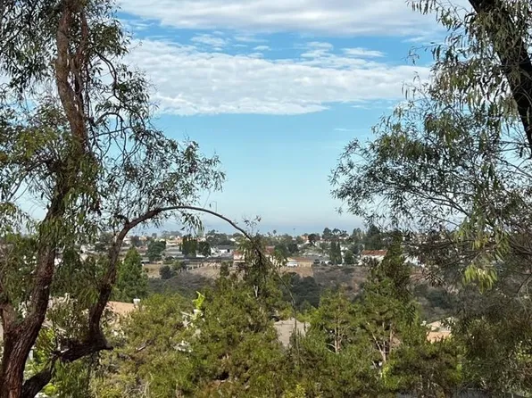 9453 Questa Pointe, San Diego, CA 92126